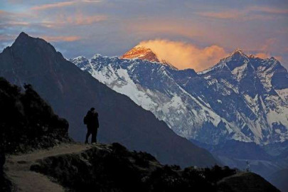 Prohíben plásticos de un solo uso en la zona del Everest