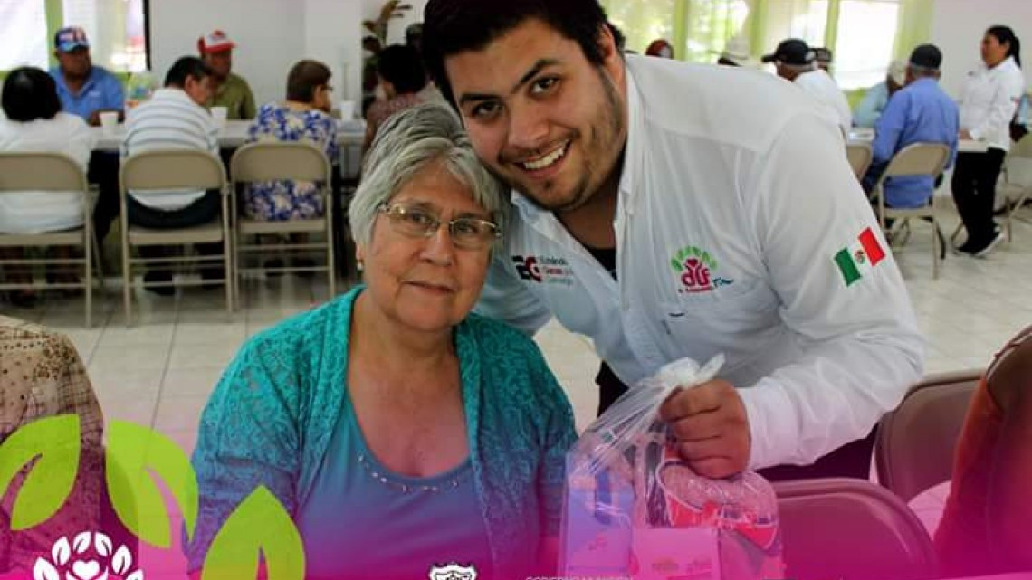 DIF realiza cuarta reunión mensual para adultos mayores