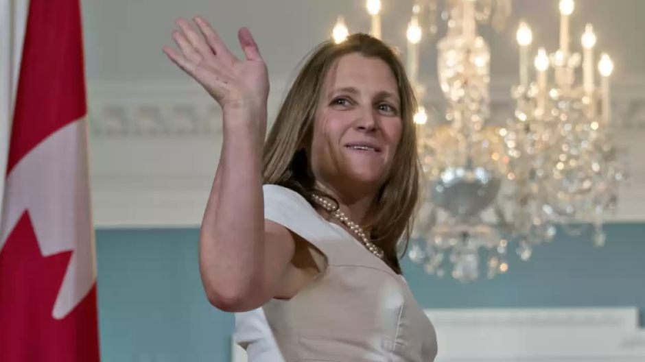 Trudeau presenta a su viceprimera ministra de Canadá