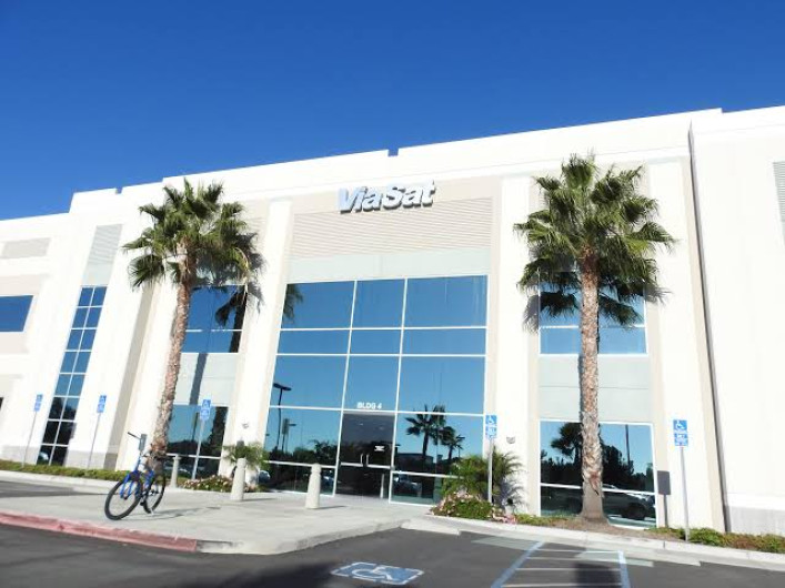 Viasat Inc provee subvención por COVID-19 a pequeñas empresas en el Valle
