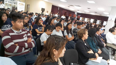 Jóvenes de Matamoros se pronuncian a favor de la paz 