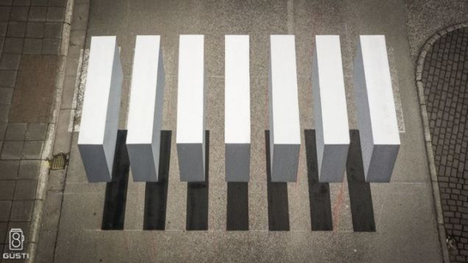 Usan en Islandia pasos de cebra en 3D para disminuir velocidad