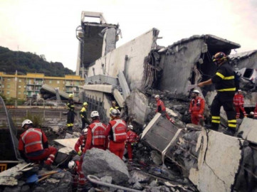 Suman 41 víctimas por desplome de puente en Génova