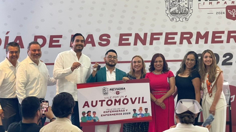 Reconoce alcalde labor de enfermería en Reynosa