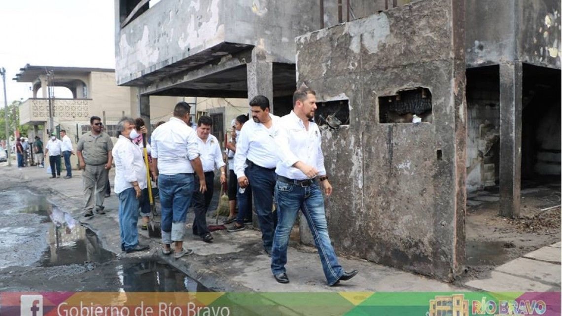 Gobierno apoya a vecinos tras incendios