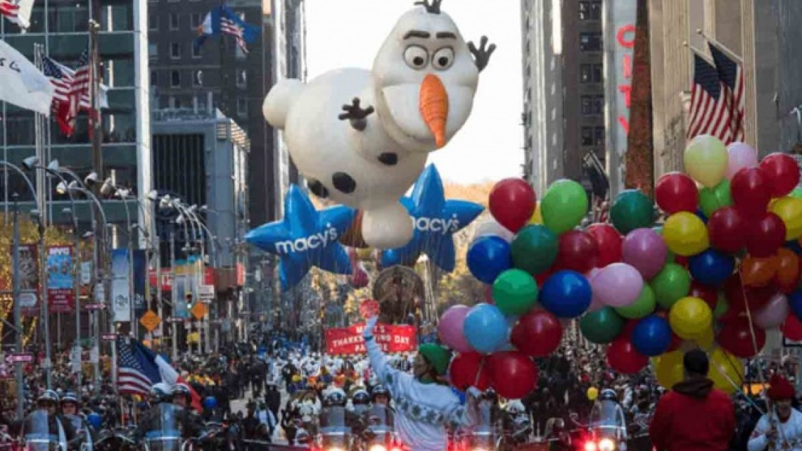 Día de Acción de Gracias llega con su globos gigantes