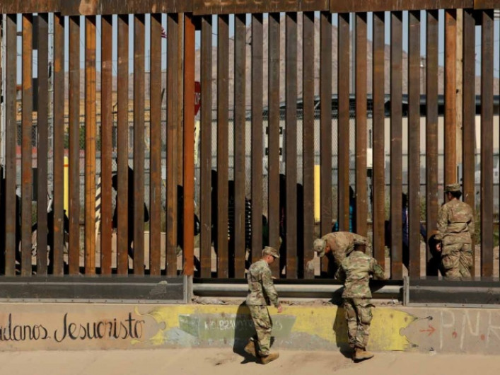 Pentágono anuncia que enviará más soldados a frontera con México