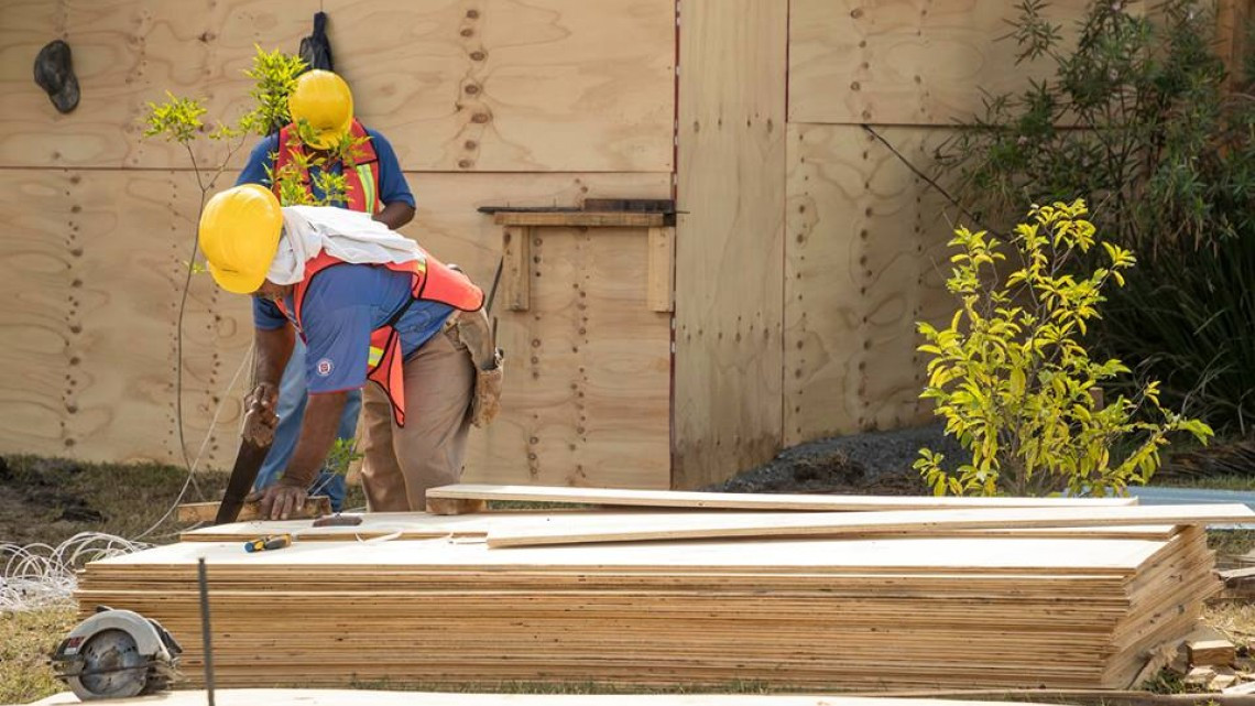 Presidenta de DIF Tamaulipas da banderazo para inicio de obras