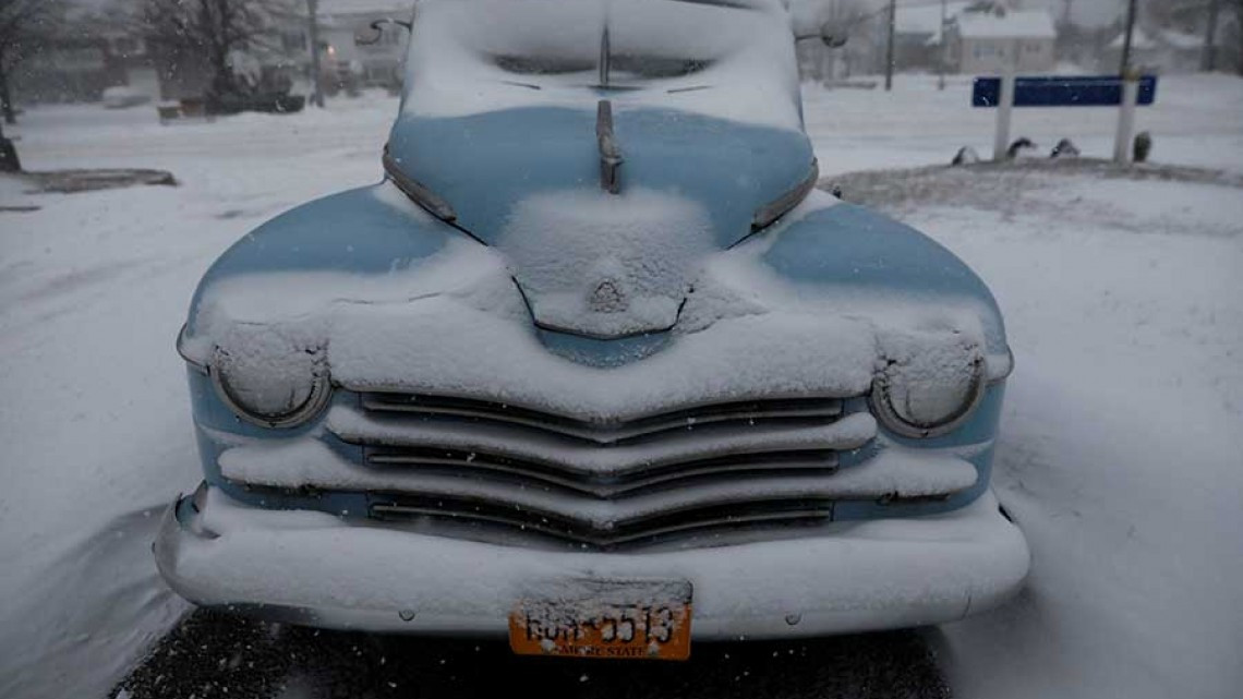 Nueva York en estado de emergencia por bomba ciclónica” invernal