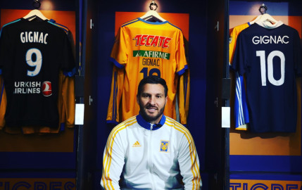 Gignac seguirá en Tigres hasta 2025