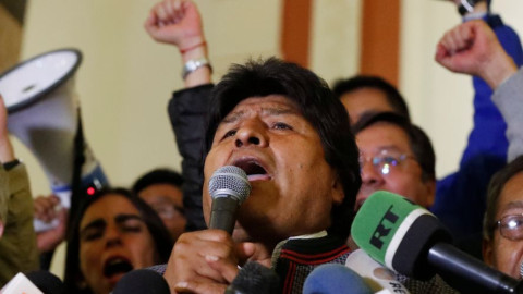 Evo Morales rechaza solicitudes de renuncia 