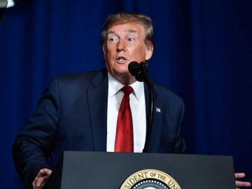 Más de la mitad de los estadounidenses reprueban a Trump