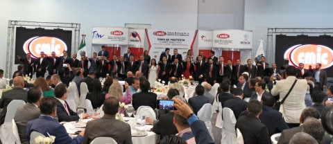 Toman protesta Constructores locales y del Estado 