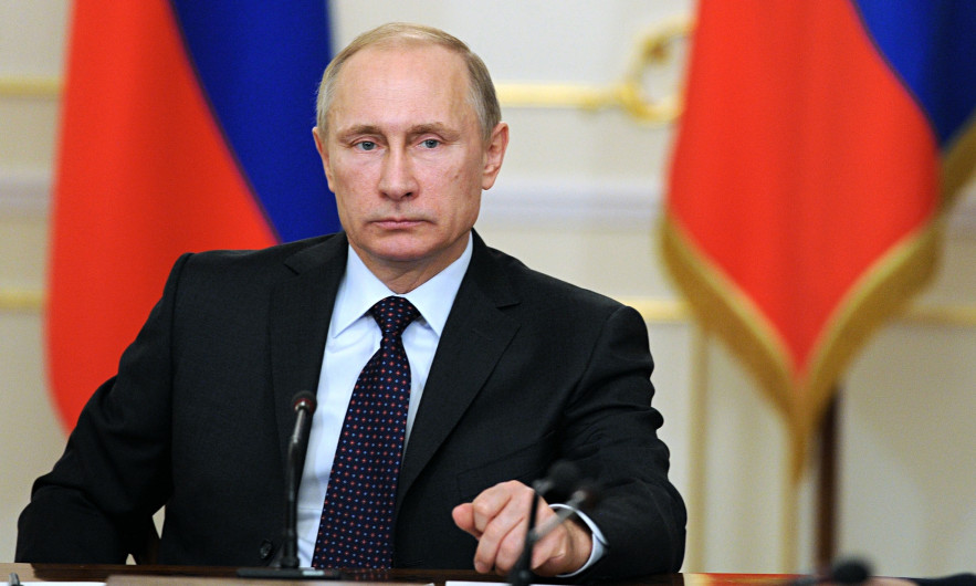 Exige Putin salida de 755 funcionarios estadounidenses 
