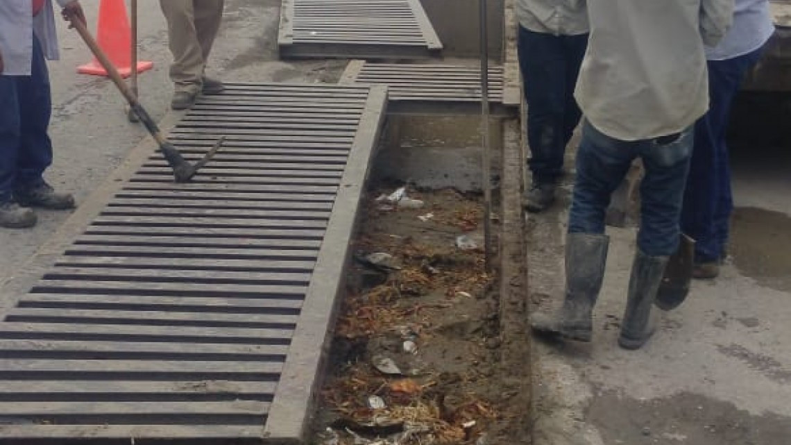 Intensifica COMAPA limpieza en pluviales