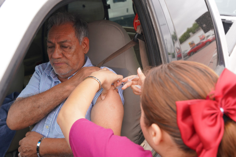 Invita Gobierno Municipal a jornada de vacunación Drive Thru contra la influenza