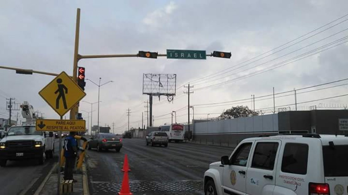 Servicios Públicos Primarios trabaja en la reparación de semáforos