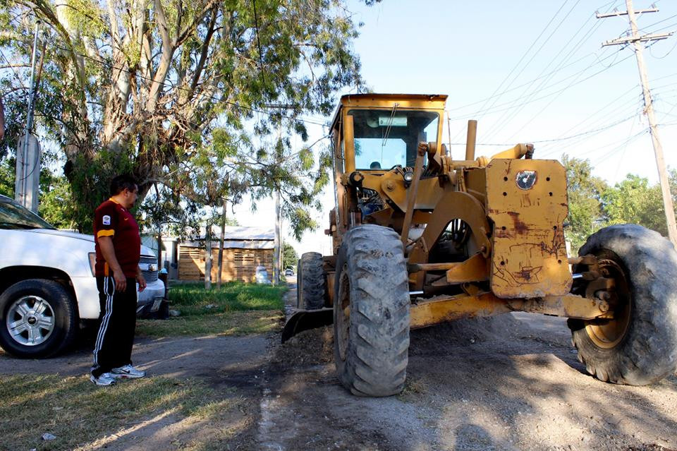 Alcalde supervisa trabajos