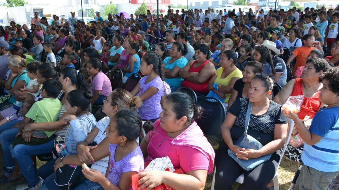 Recibe Maki Ortiz a más de mil ciudadanos en Audiencia Pública del Gobierno Municipal