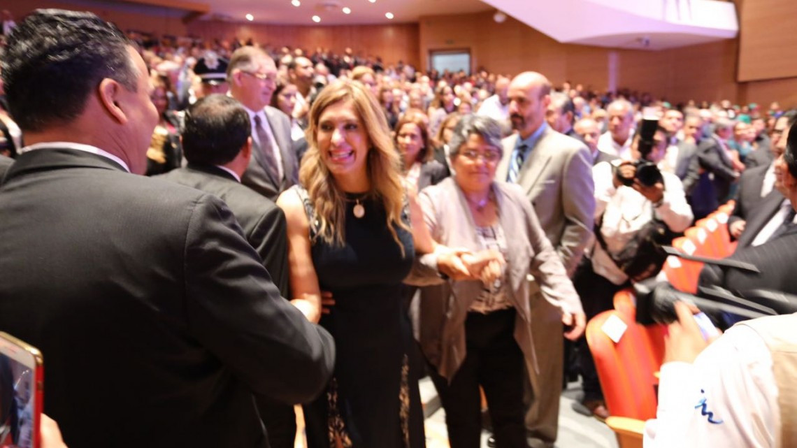 Destaca Maki inversión en obras en su 1er Informe