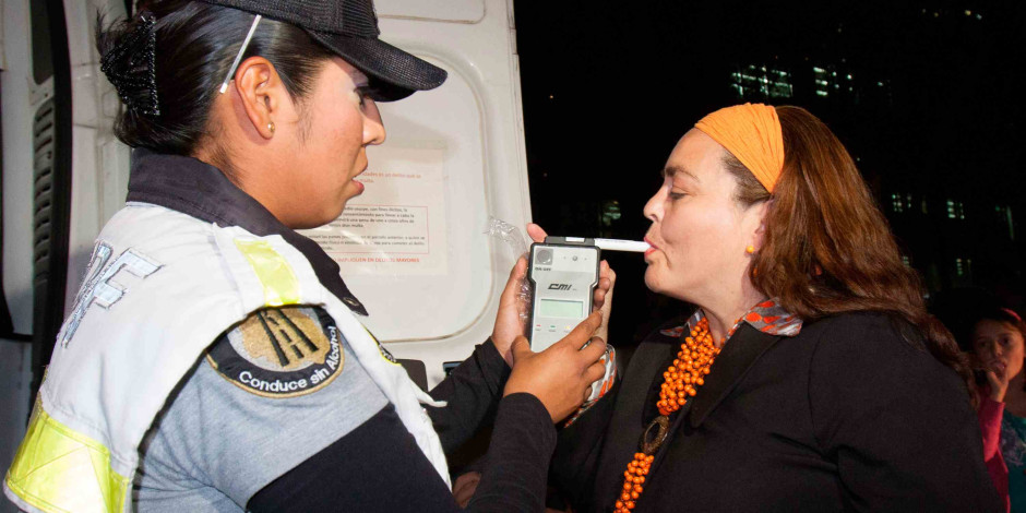 CDMX reanuda con alcoholímetro siguiendo medidas ante el COVID-19 