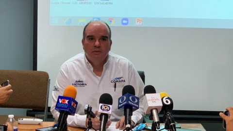 Denuncia gerente de Comapa a superintendente de la CFE
