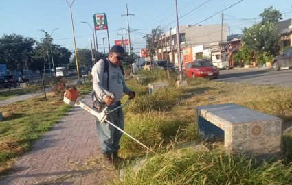 Sanea Gobierno de Carlos Peña Ortiz plazas públicas fomentando convivencia vecinal