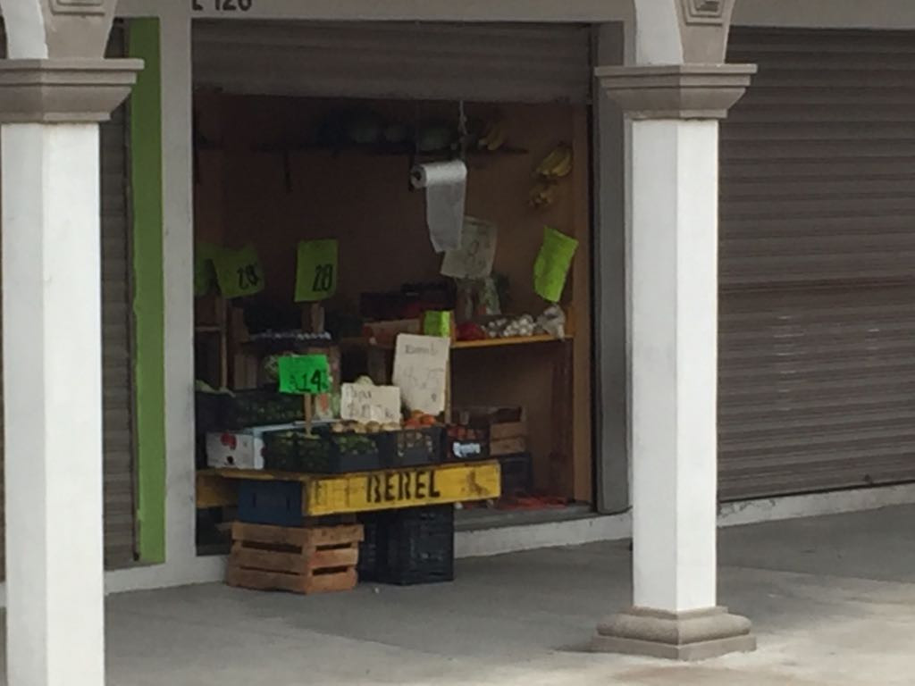 Gobierno local insiste a locatarios ocupar sus espacios