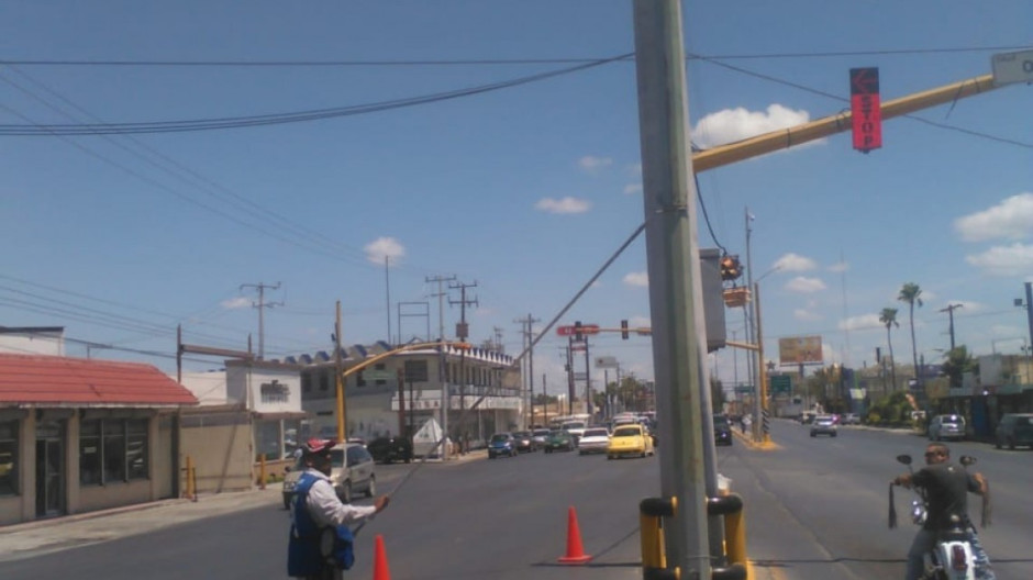 Rehabilita Servicios Primarios señalamientos de Blvr. Morelos