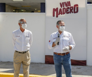 Responde Adrián Oseguera a solicitudes del sector escolar