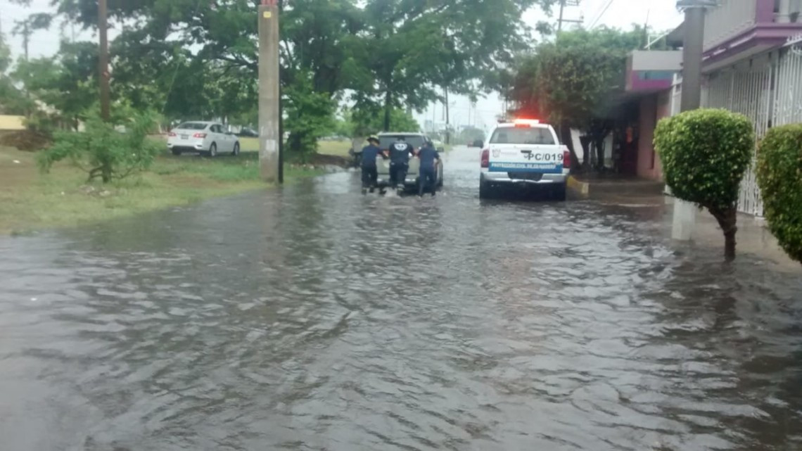 Protección Civil Madero exhorta a no tirar basura en la calles para evitar inundaciones