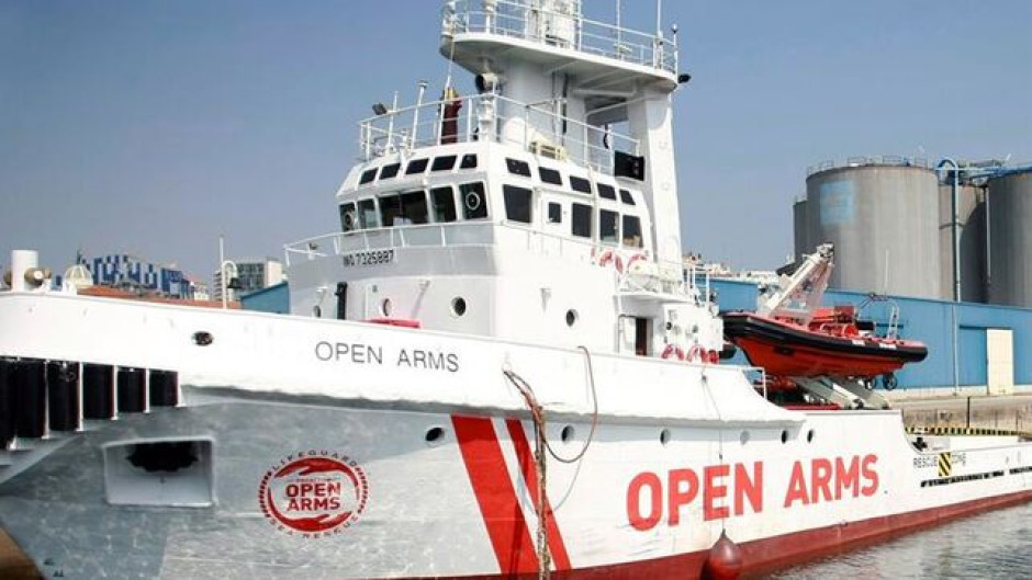 Italia permite el desembarco de 27 menores del Open Arms
