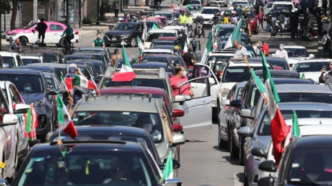 Realizan cuarta caravana en contra de López Obrador 