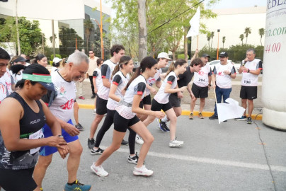 Organiza la UAT carrera pedestre a favor de asociación contra el cáncer
