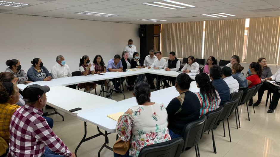 Se compromete la SET a resolver necesidades educativas de familias de San Fernando