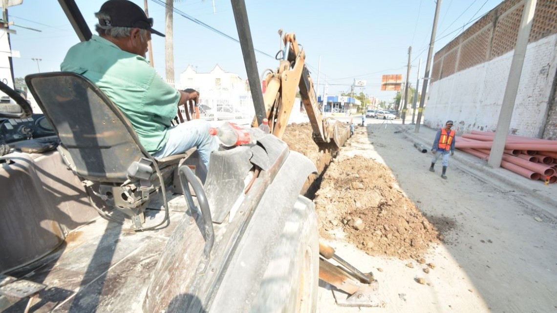 Calle Ortiz Rubio es pavimentada