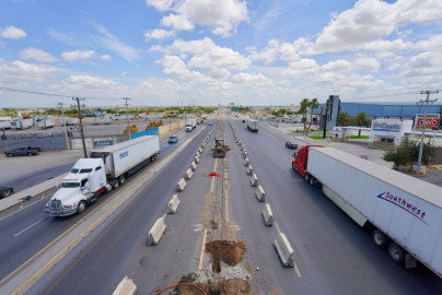 Gobierno municipal de Nuevo Laredo moderniza sistema de alumbrado público en la Carretera Nacional