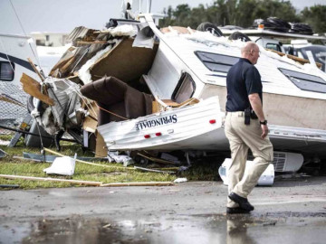 Van 3 muertos en Florida por huracán ‘Dorian’