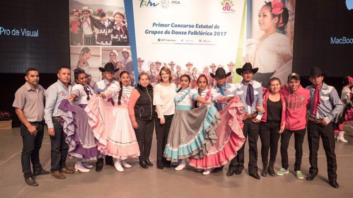 Premia DIF a ganadores de 1er Concurso de Grupos de Danza Folklórica