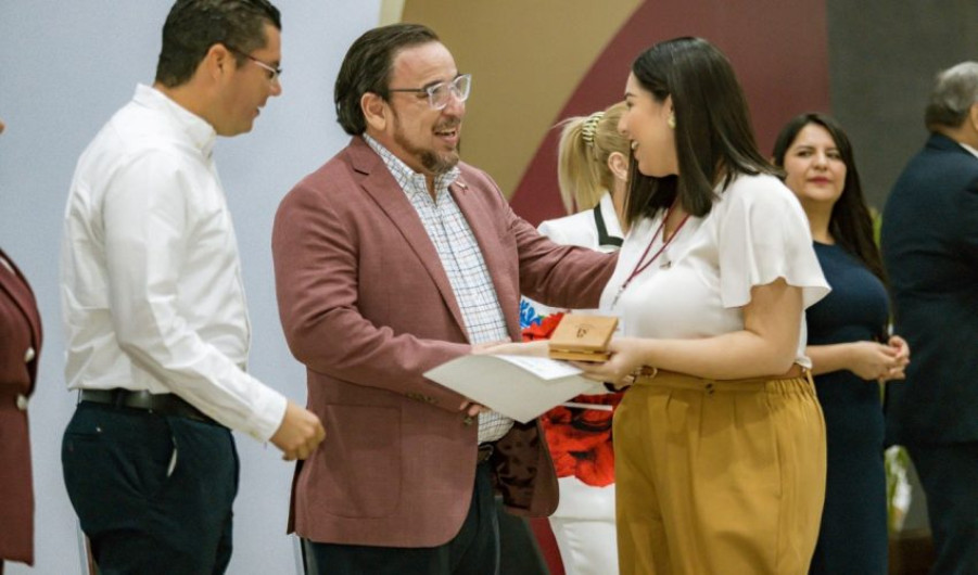 Reconoce Tamaulipas las mejores prácticas educativas de sus docentes