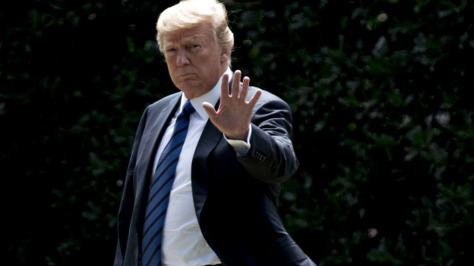 Insiste Trump en espionaje de campaña