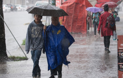 Prevén fuertes lluvias en varios estados del país 