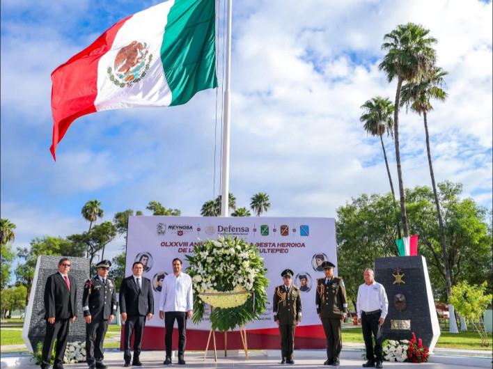 Participó Alcalde Carlos Peña Ortiz con el General Guillermo Arellano Morales en la Ceremonia-Homenaje a los Niños Héroes