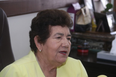 Garantiza Magda Peraza pago de aguinaldo a empleados municipales