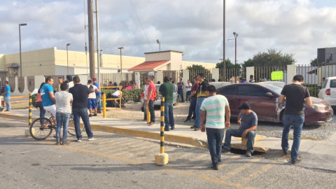 Estalla huelga en Parker