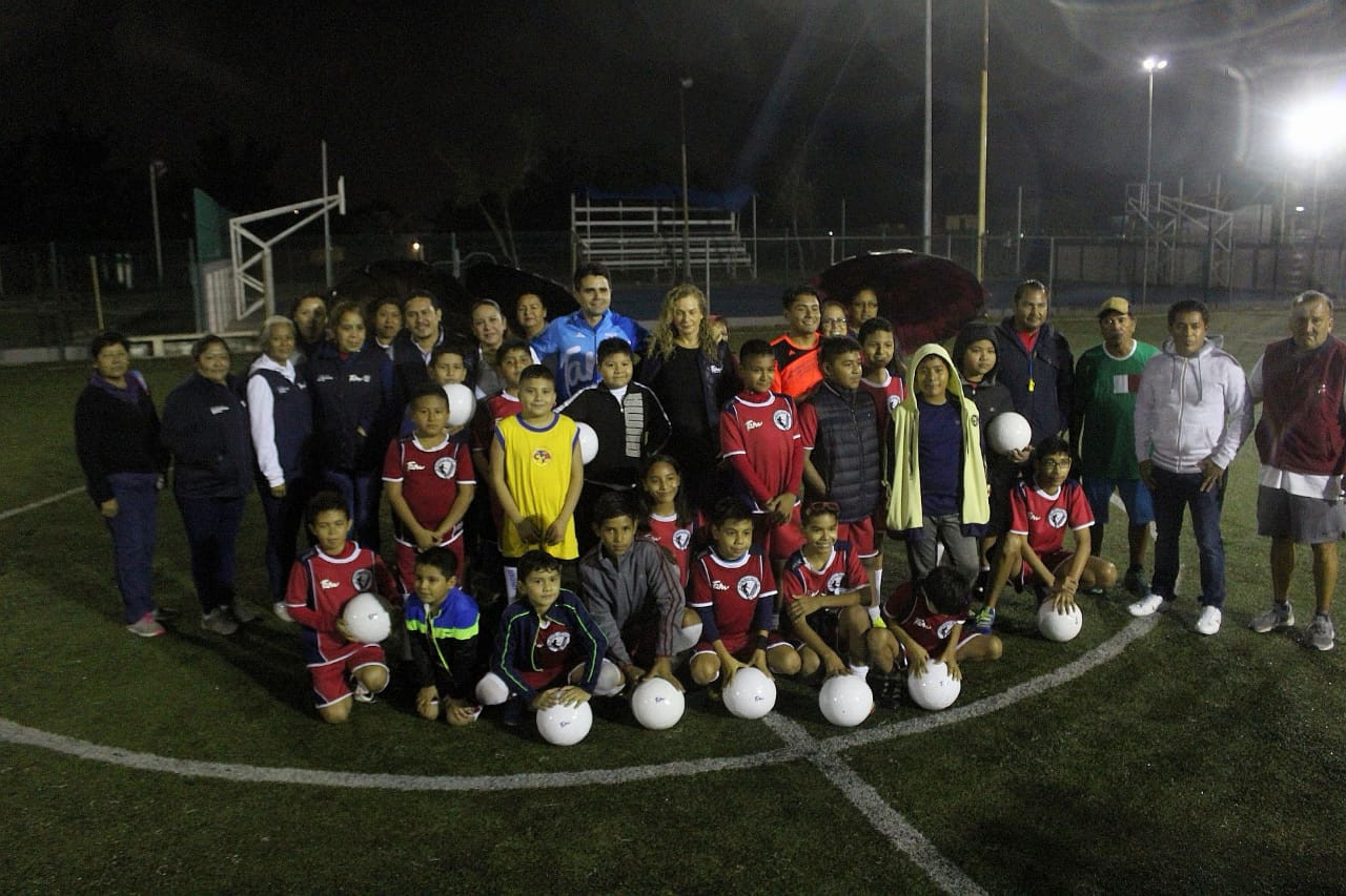 Entrega INDE Tamaulipas material deportivo a Parque de Bienestar Social