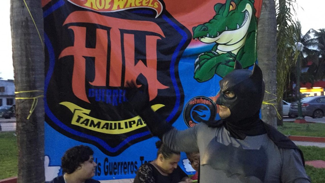 Todo un éxito fue el Batman Day en laguna del Carpintero