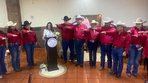 Preservan cabalgantes herencia cultural 