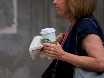 Starbucks ya no permitirá que se vea porno con Wifi