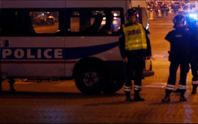 Detienen a hombre en Francia con el cadaver de su mujer en la cajuela